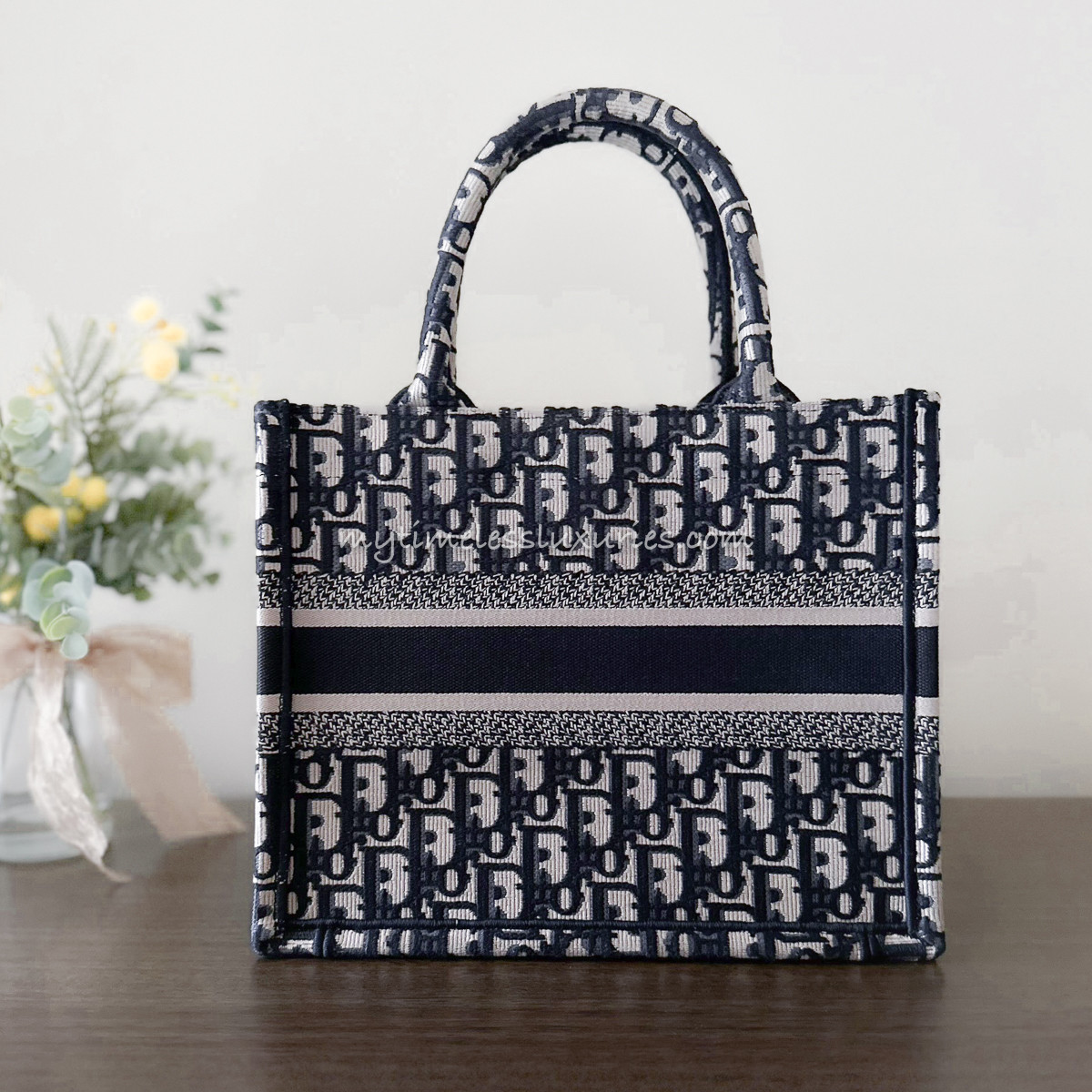 OBLIQUE BOOK TOTE 26 IN DARK BLUE MONOGRAM JACQUARD
