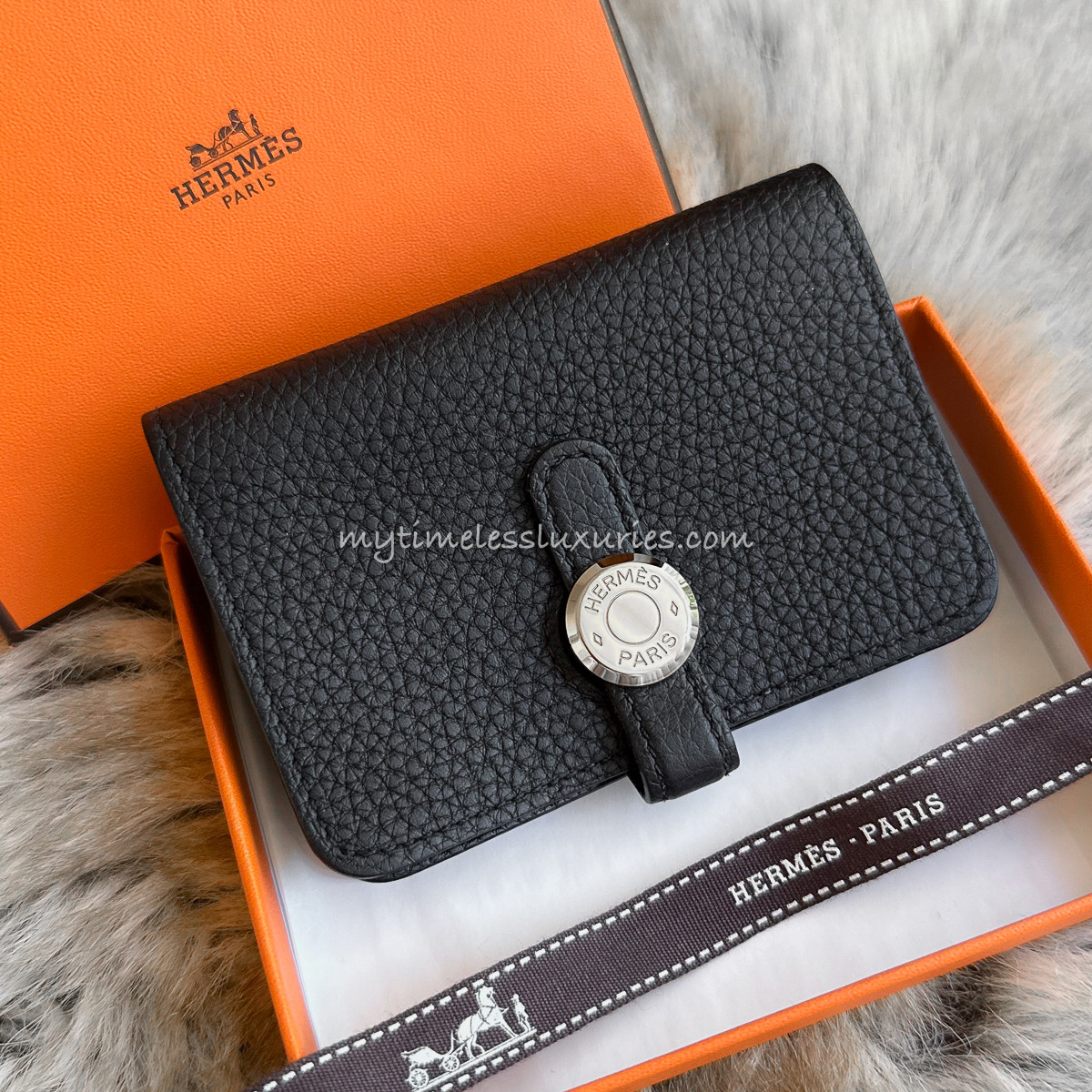 HERMES Dogon Card Holder Noir PHW - Timeless Luxuries