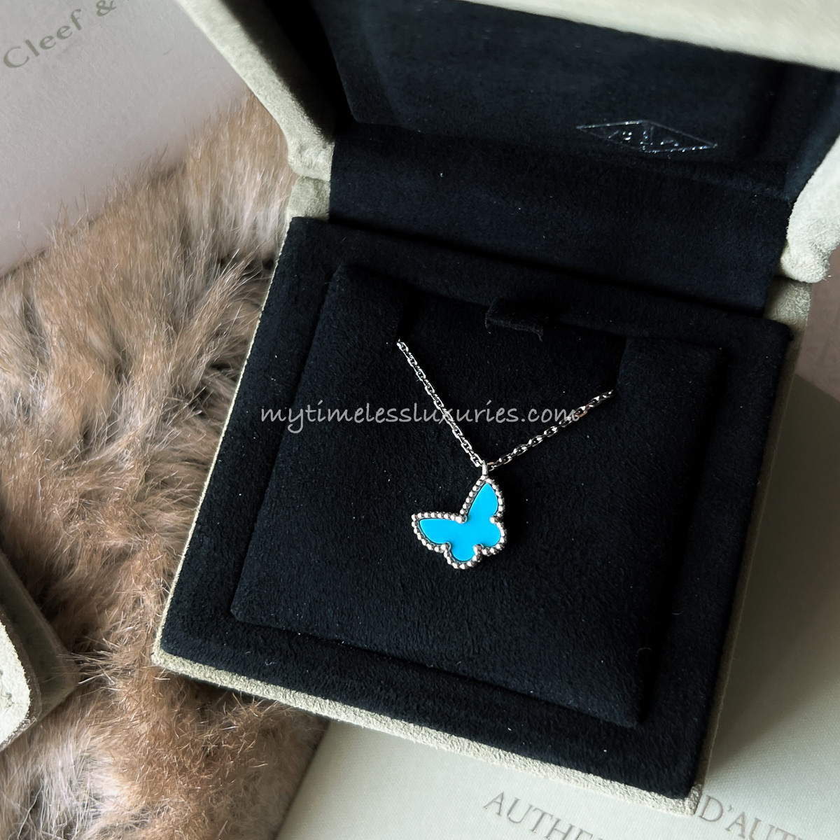 VAN CLEEF & ARPELS Sweet Alhambra Butterfly Pendant Turquoise 18K WG