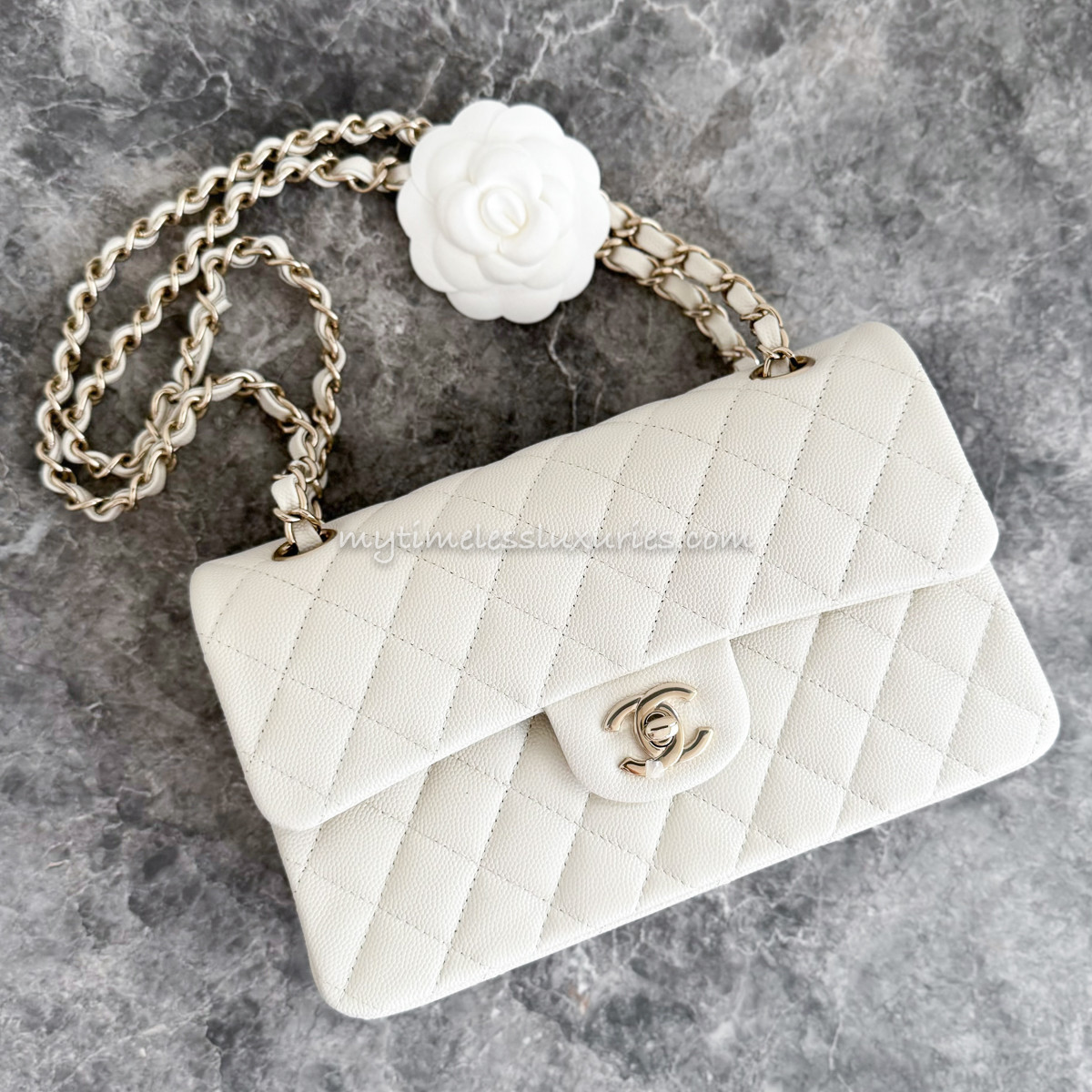 CHANEL 22C White Caviar Small Classic Flap LGHW *New - Timeless