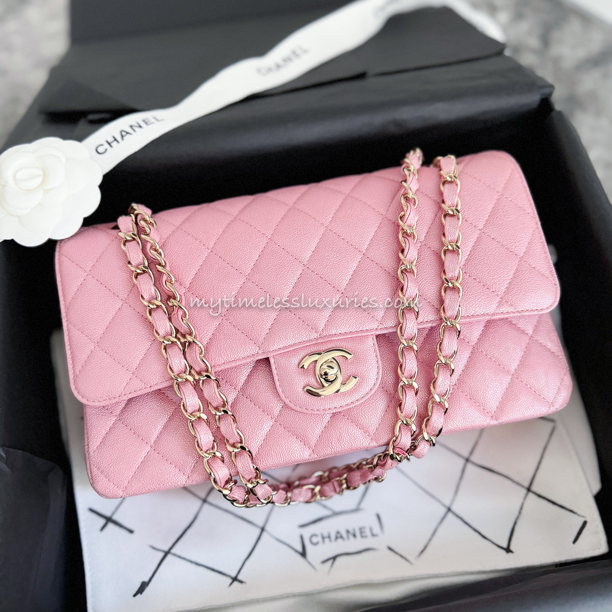 CHANEL 19S Iridescent Pink Medium Classic Flap LGHW - Timeless