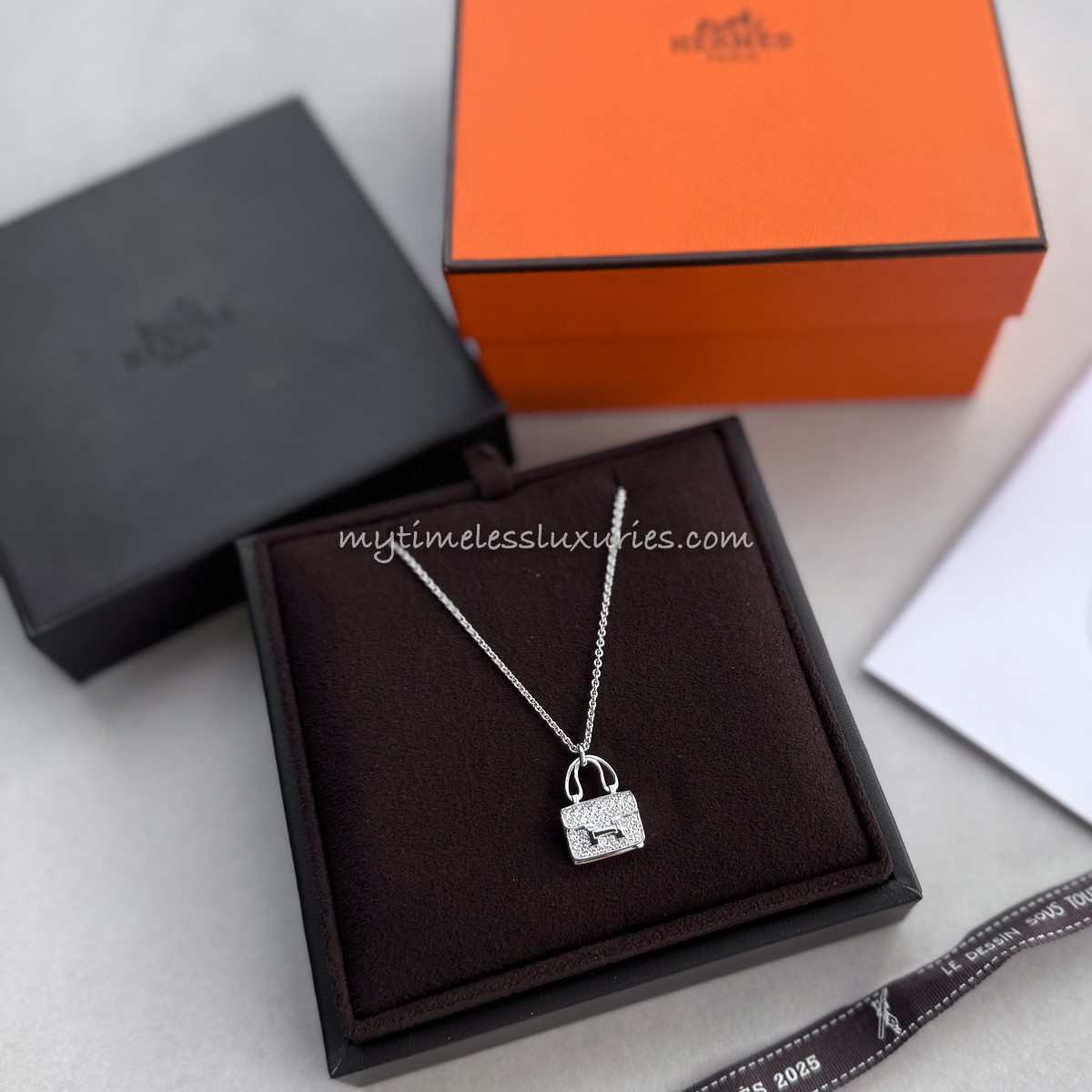 HERMES 2025 Amulettes Constance Pendant Diamonds WG *New HERMES 2025 Amulettes Constance Pendant Diamonds WG *New
