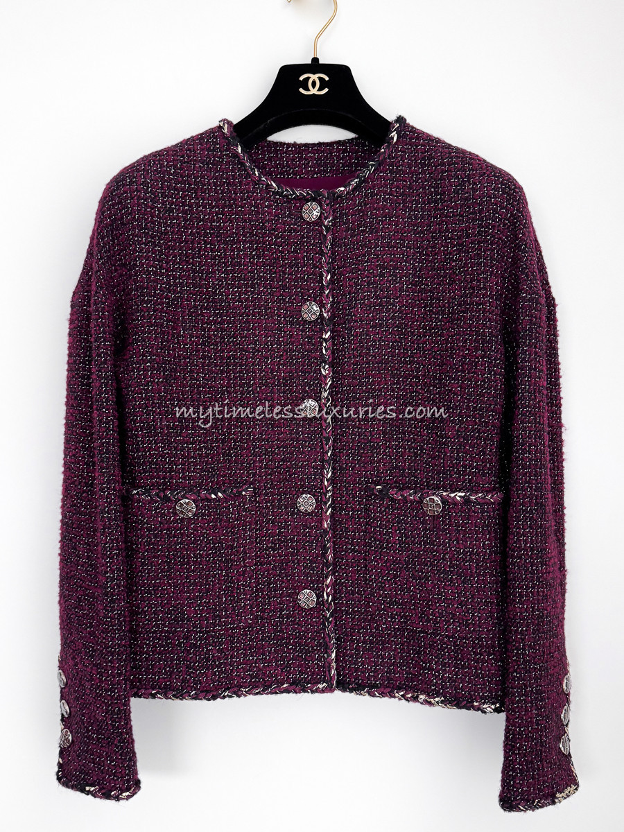 CHANEL 22A Metiers d'Art Burgundy Tweed Jacket 36 - Timeless Luxuries