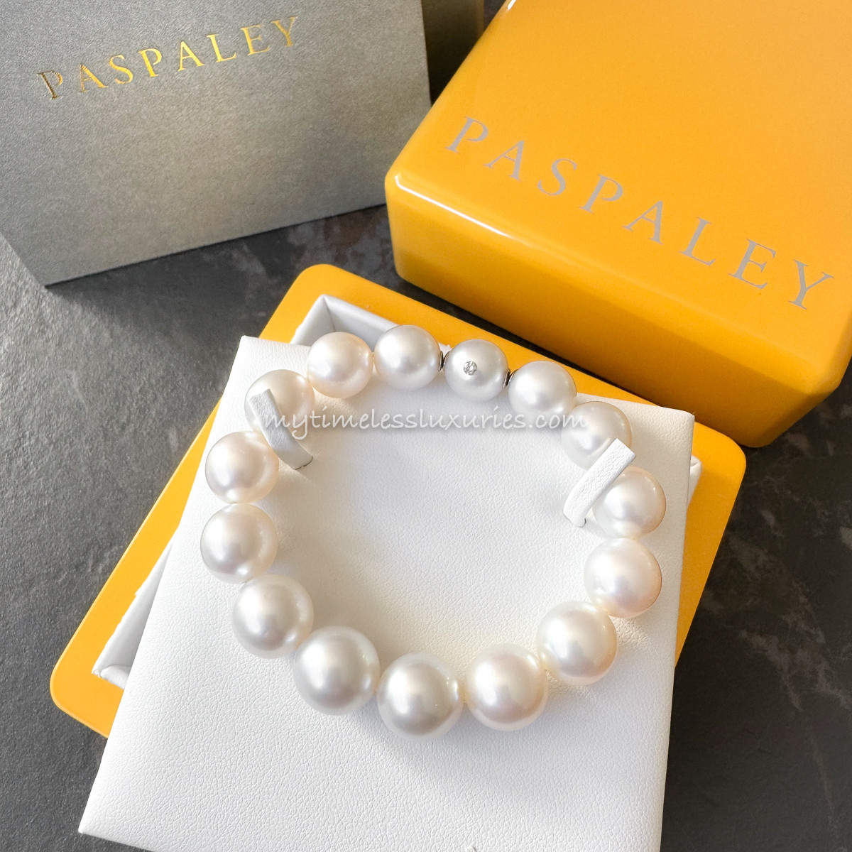PASPALEY Australian South Sea Oval Pearl Strand Bracelet Diamond PASPALEY Australian South Sea Oval Pearl Strand Bracelet Diamond