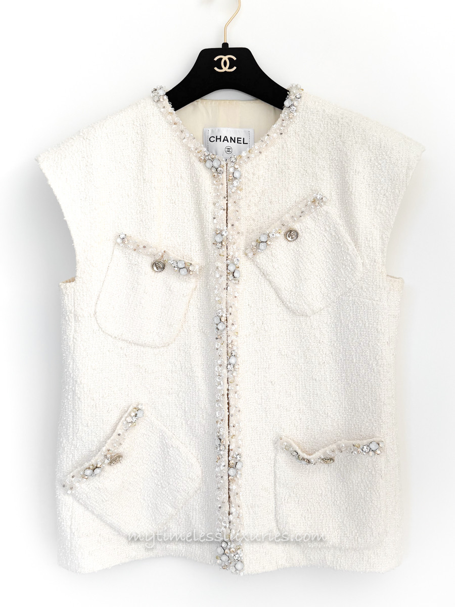 CHANEL 21S Sleeveless Embroidered Tweed Jacket 38