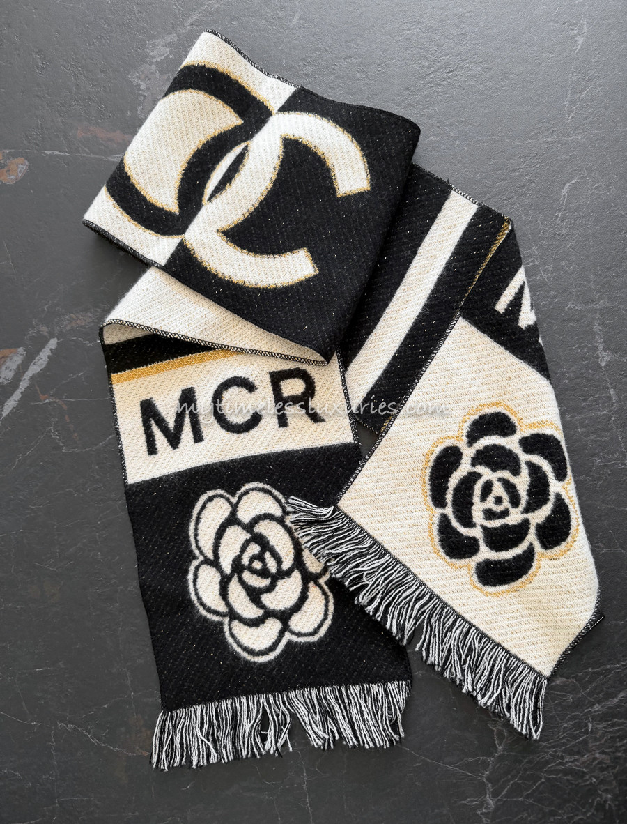CHANEL 24A VIP Exclusive Metiers d'Art MCR Camélia Scarf