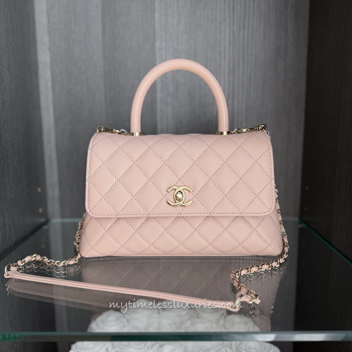 CHANEL 21A Rose Clair Caviar Coco Handle LGHW - Timeless Luxuries