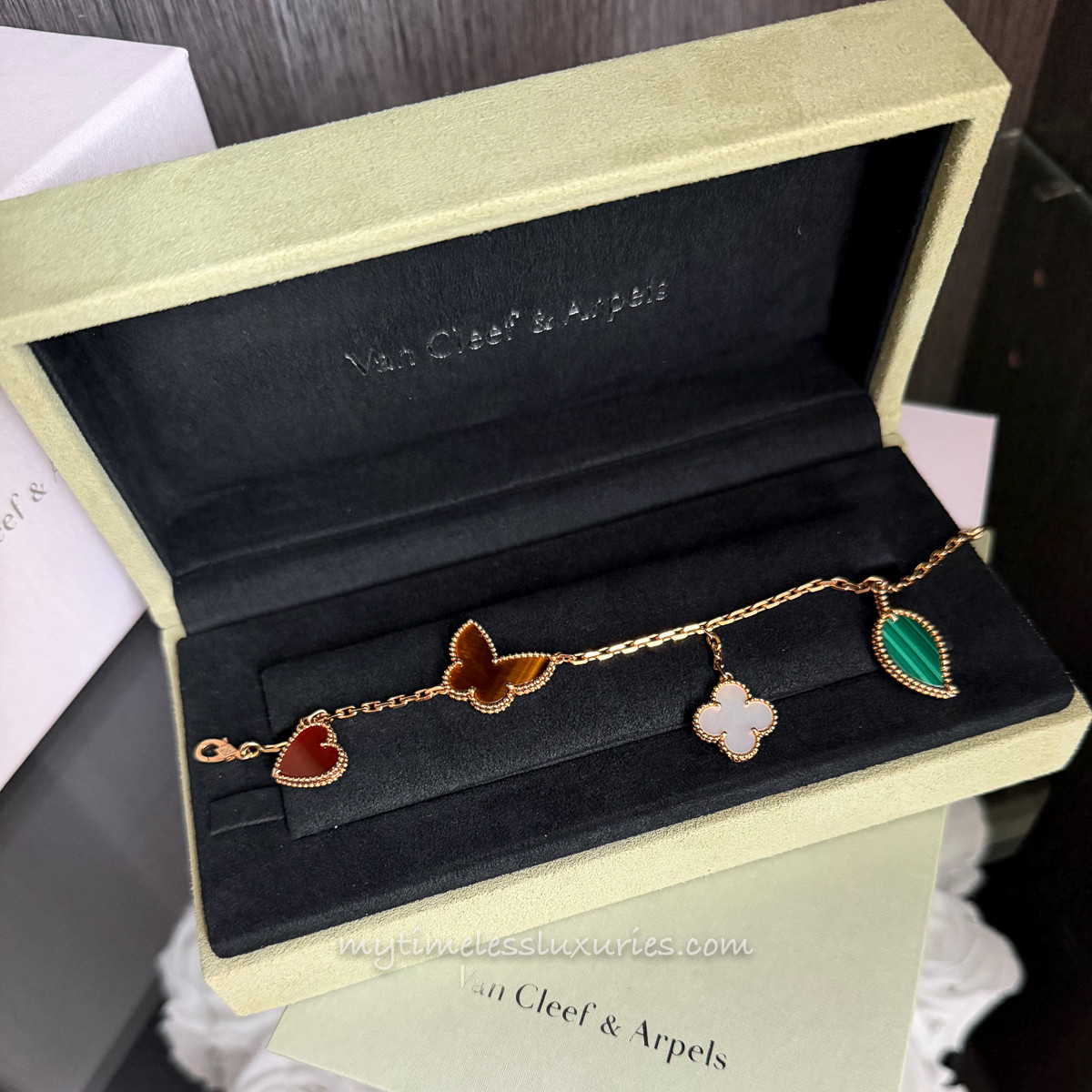 VAN CLEEF & ARPELS Lucky Alhambra Bracelet Tiger's Eye/ Carnelian/ Malachite/ MOP/ YG