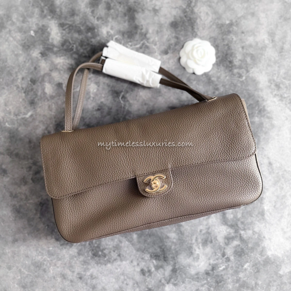 CHANEL Maxi Flap 32 Dk Khaki Gold Hw *New