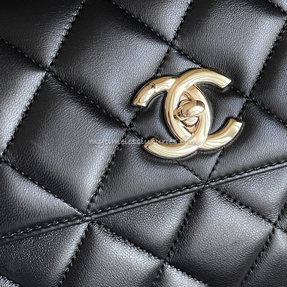 CHANEL 2020 Black Lambskin Small Trendy CC Lt Gold Hw - Timeless