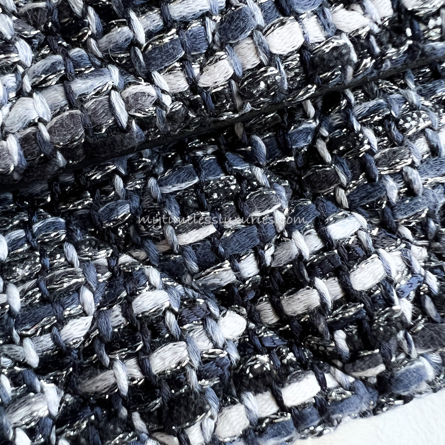 CHANEL 18P Fantasy Tweed 2.55 Reissue Flap Bag 225 - Timeless Luxuries