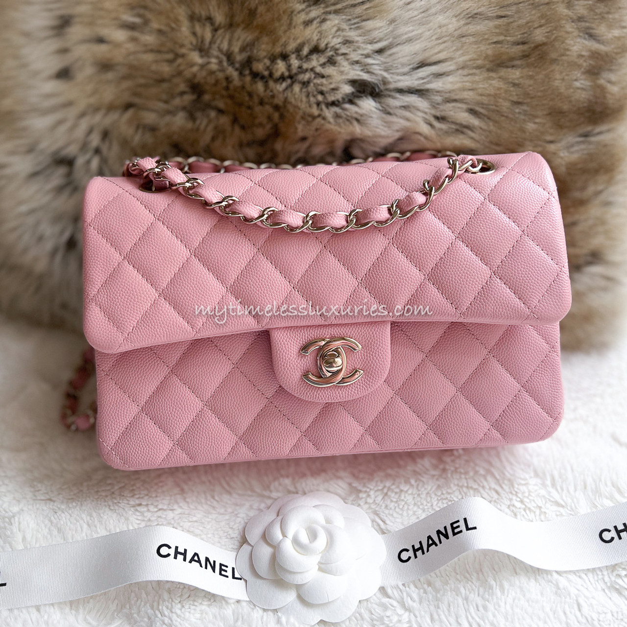 Chanel 22P Mini Square Flap Bag Pink   Shop giày Swagger