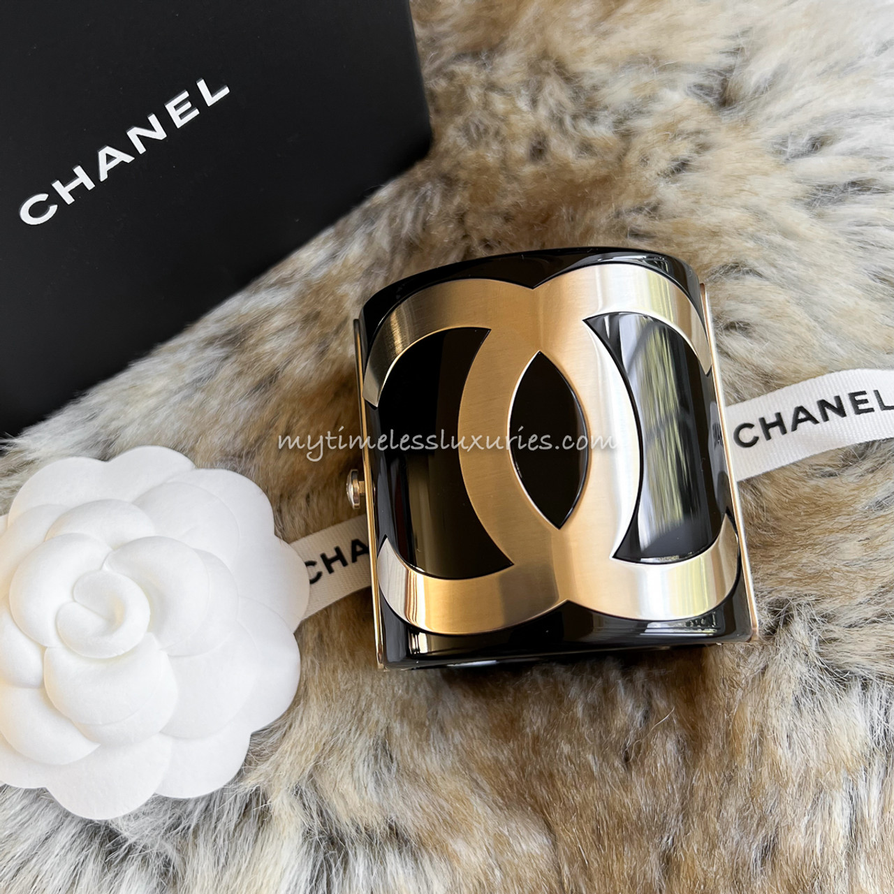 CHANEL 16S CC Cuff Bracelet Black/ Gold - Timeless Luxuries