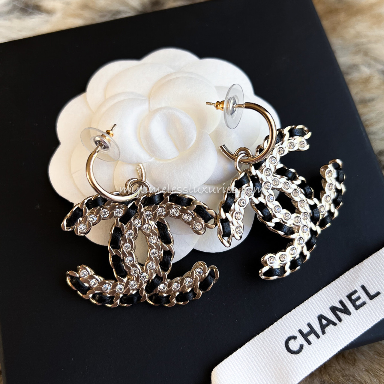 Chia sẻ với hơn 80 authentic chanel earrings cc mới nhất  trieuson5