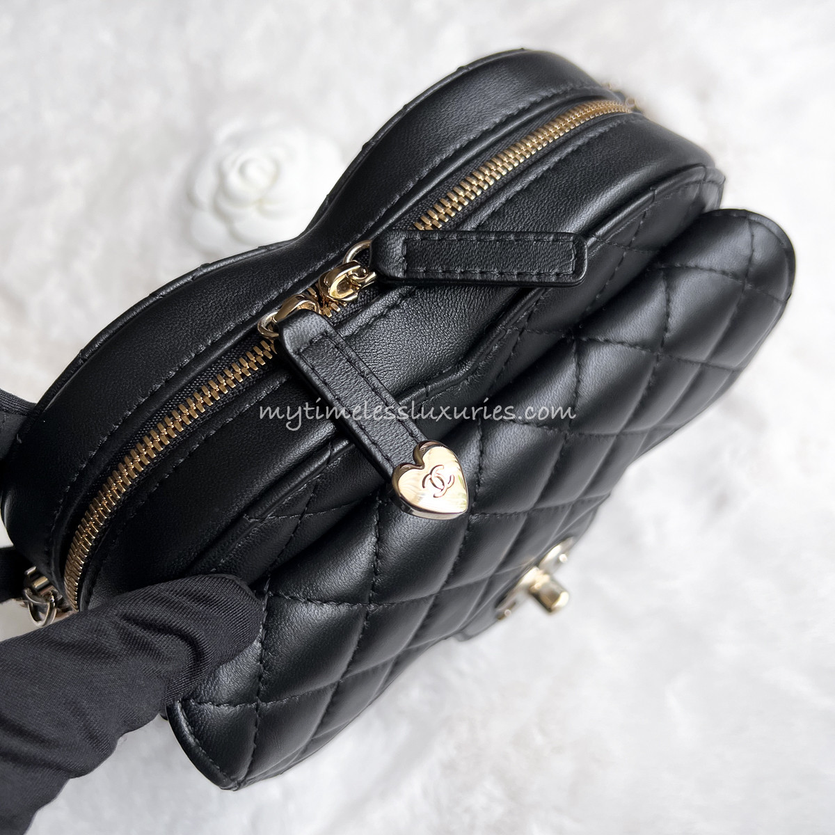 CHANEL 22S Black 'CC in Love' Heart Bag - Timeless Luxuries