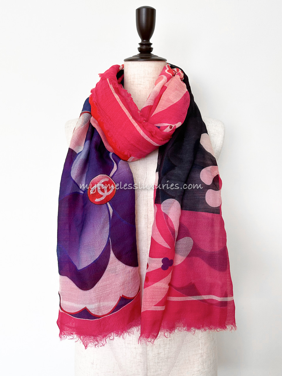 Buy Tossido Printed Designer Scarf & Bag Scarf Gift Box (Scarf22) at  Amazon.in
