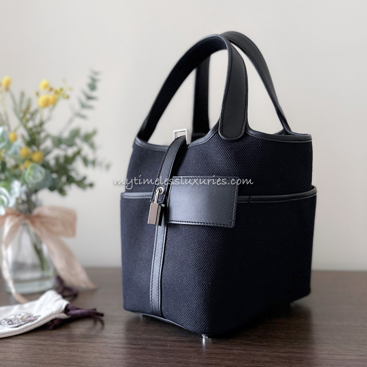 【新作】HERMES Picotin Lock 18 ポケットバッグ HERMES 2022 Picotin Lock 18 Pocket/ Cargo *New - Timeless