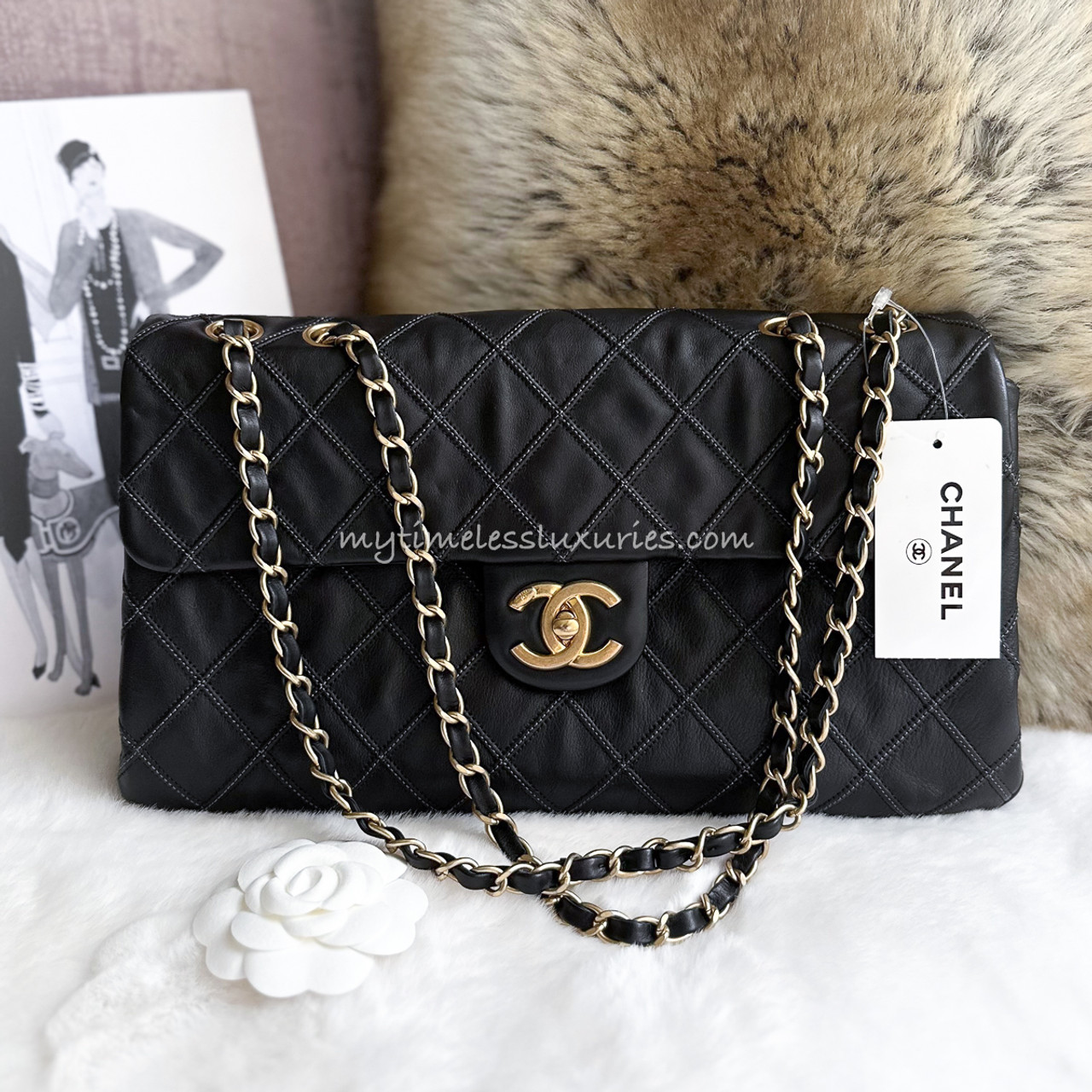 Chanel Shoulder Bags
