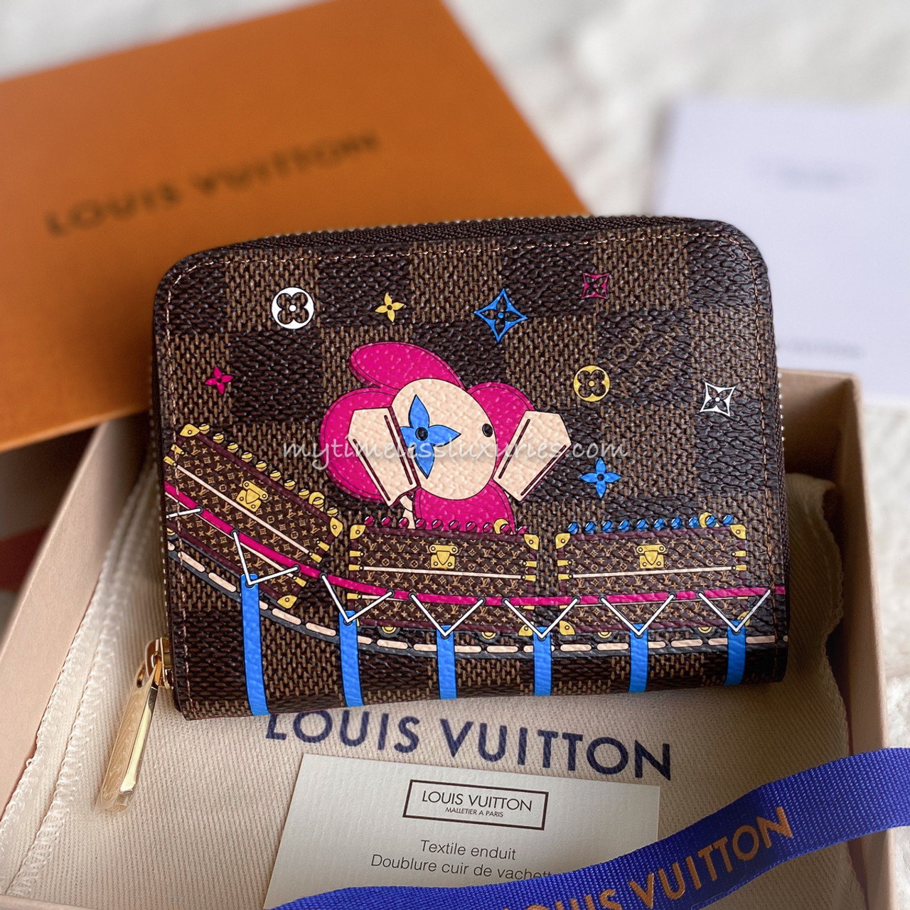 Pre-Owned Louis Vuitton Zippy Illustre Holiday Ski Bear Women's