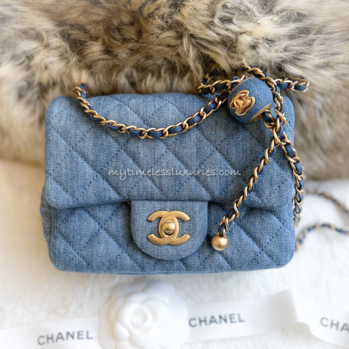 delete CHANEL 22C Denim Pearl Crush Square Mini GHW