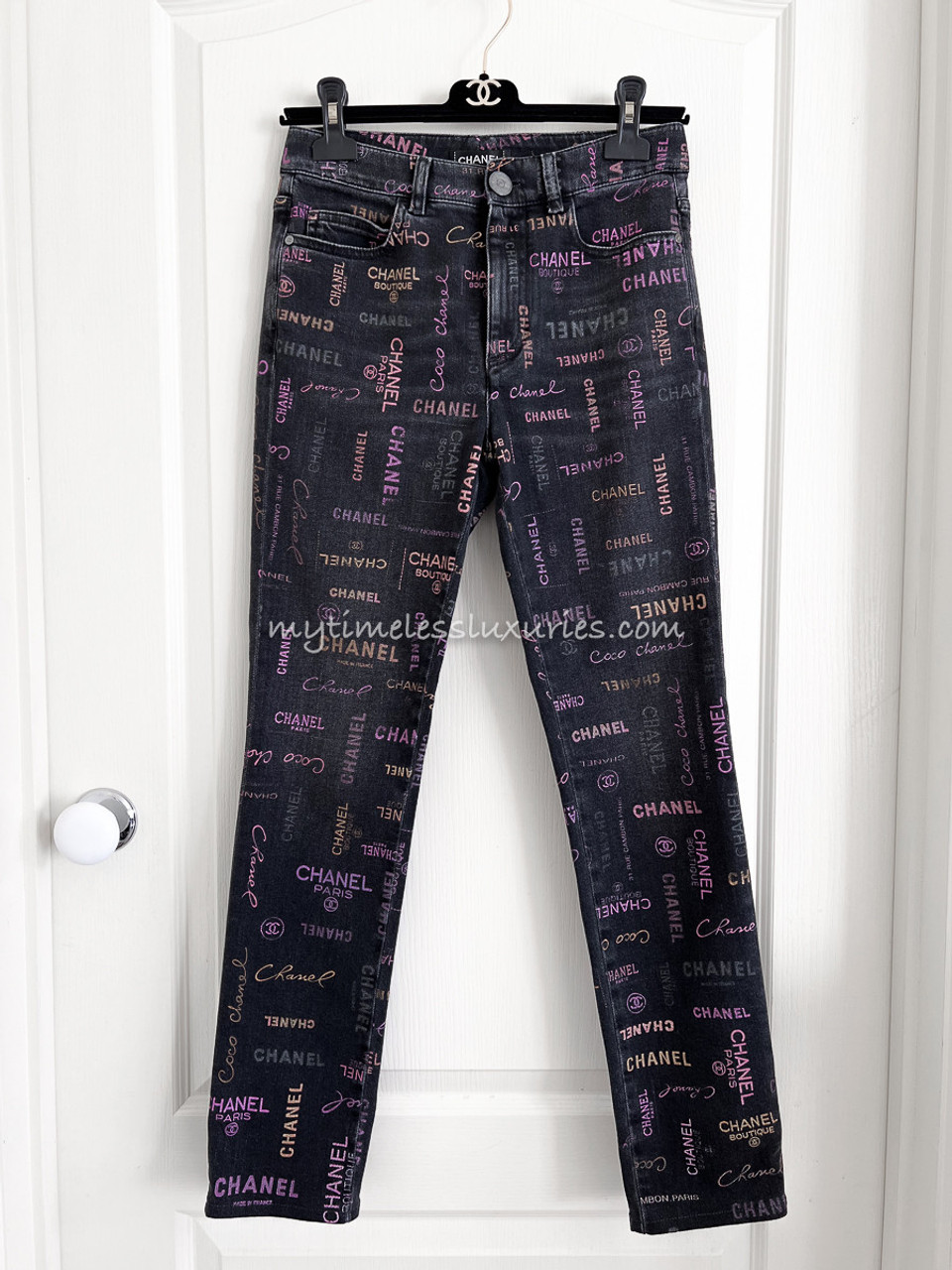 CHANEL 22P Logo Print Jeans 36 FR - Timeless Luxuries