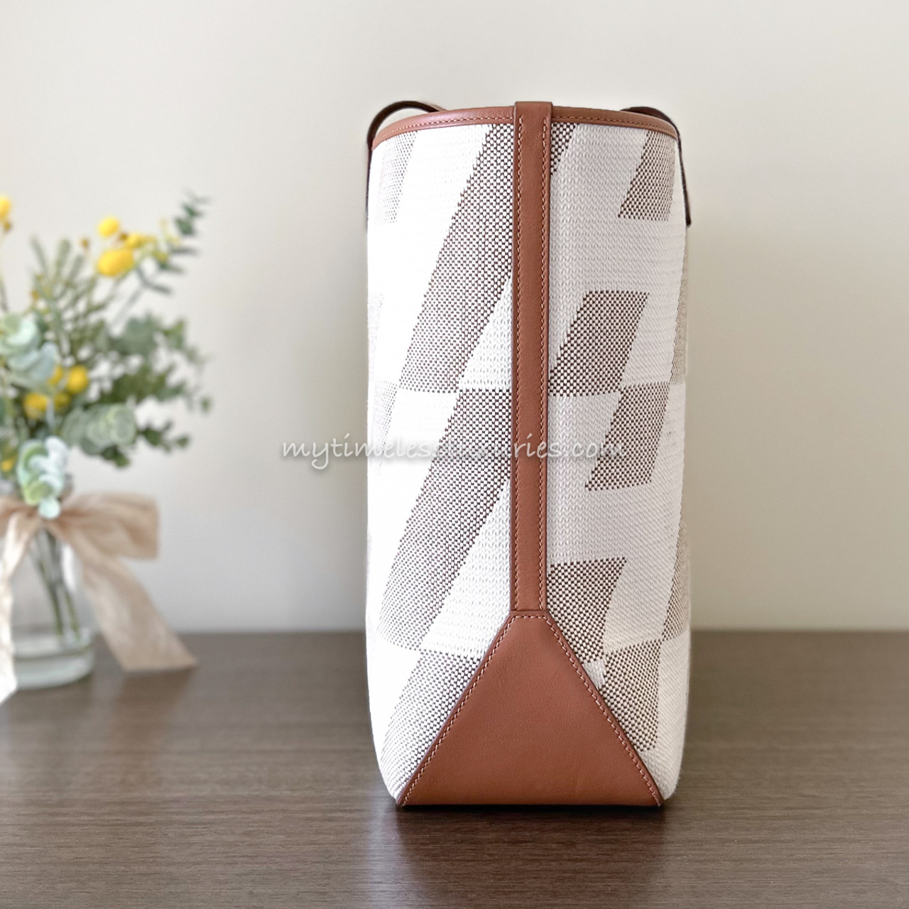 HERMES 2022 Cabas H en Biais 40 Ecru/ Naturel/ Gold