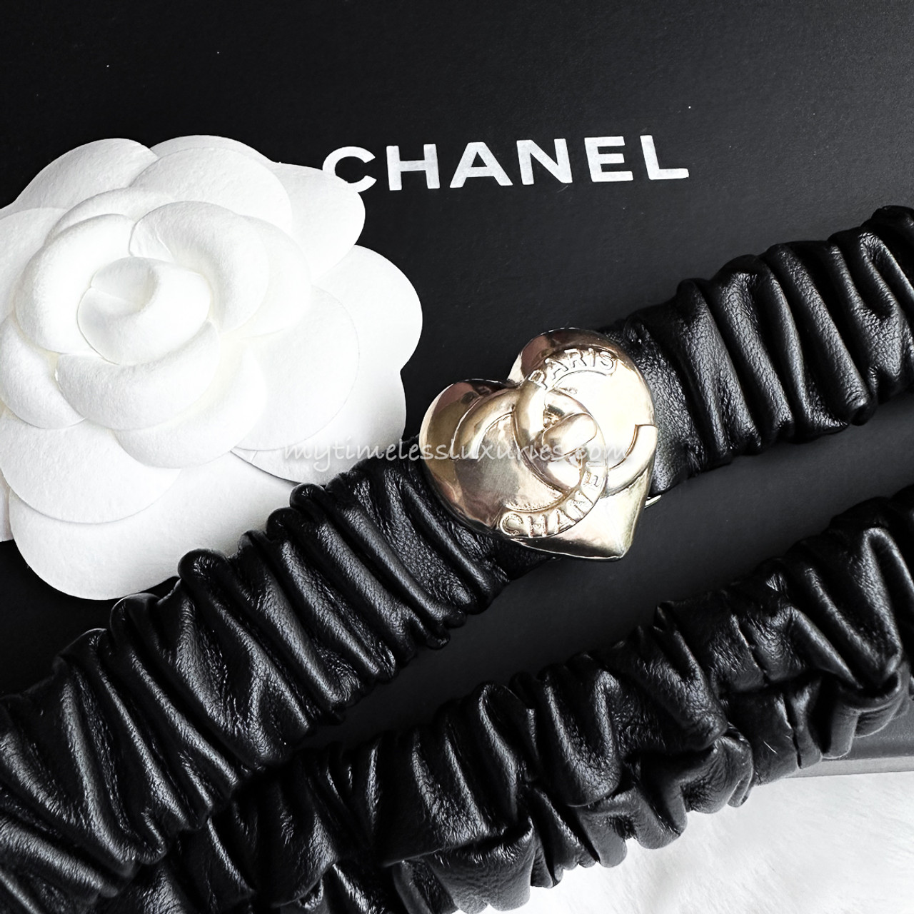 CHANEL 22B CC Heart Buckle Leather Belt 75 *New - Timeless Luxuries