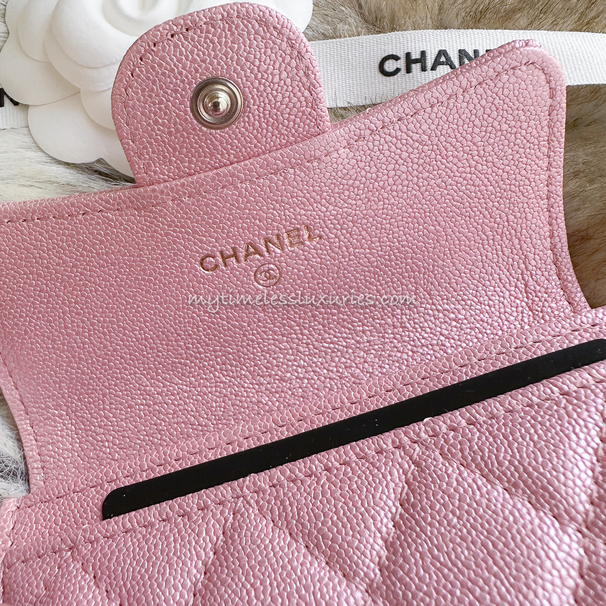 CHANEL 19S Iridescent Pink Flap Card Holder *New Timeless Luxuries