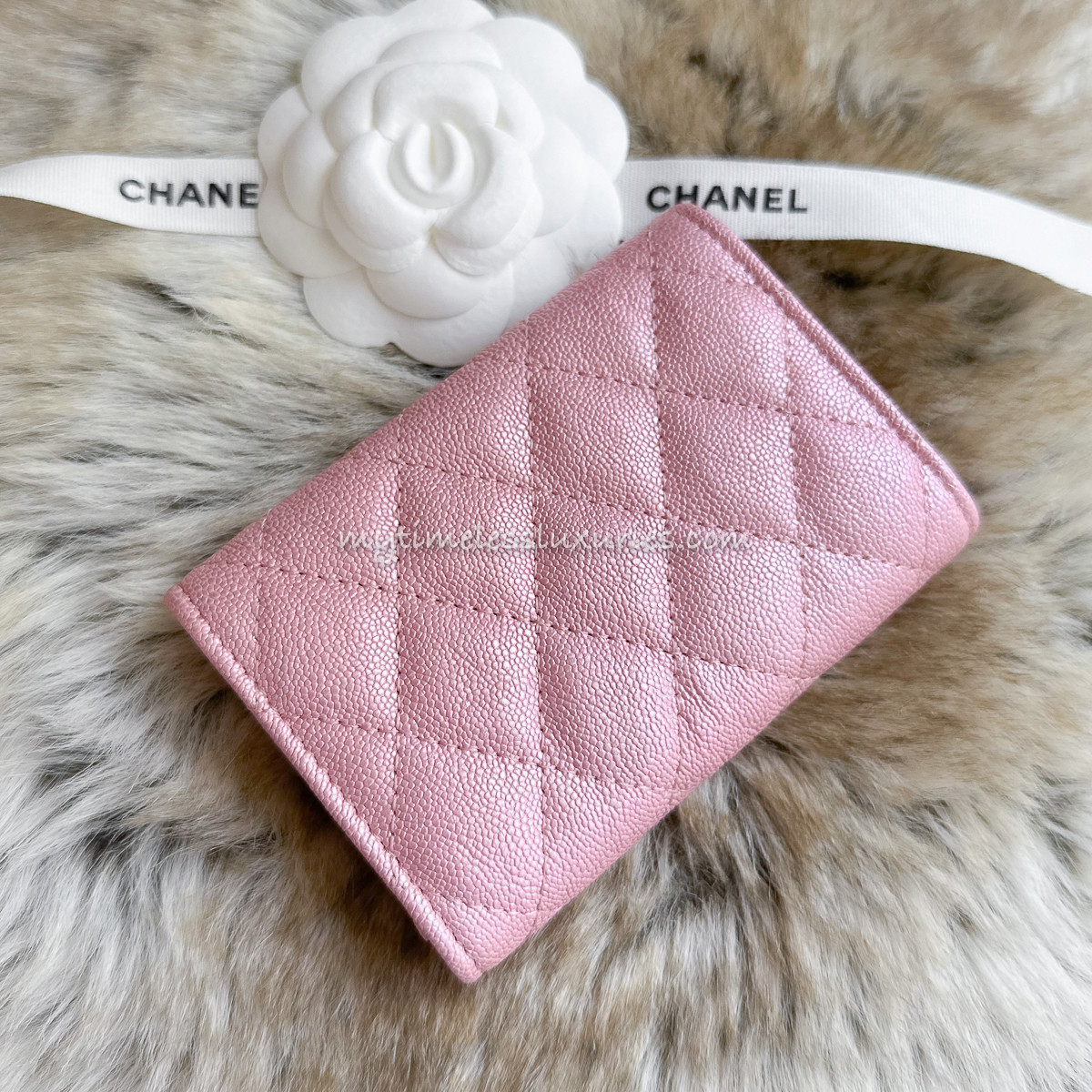 CHANEL 19S Iridescent Pink Flap Card Holder *New Timeless Luxuries
