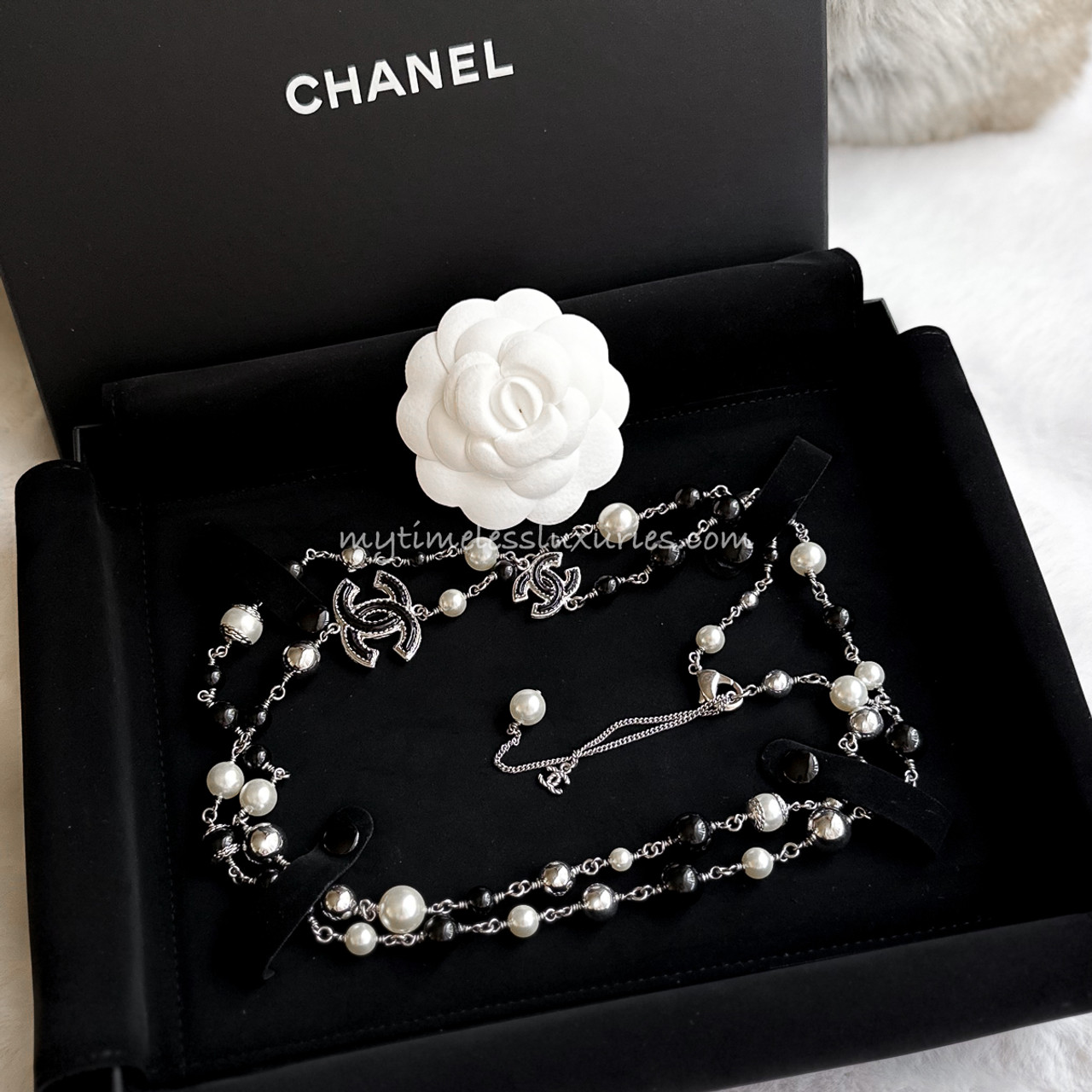 Like new authentic Chanel pearl necklace | Jewellery & Watches | Oshawa /  Durham Region | Kijiji