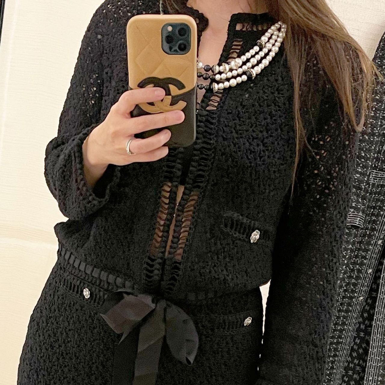 CHANEL 20P Knit Cardigan Camélia Buttons 34 FR - Timeless Luxuries
