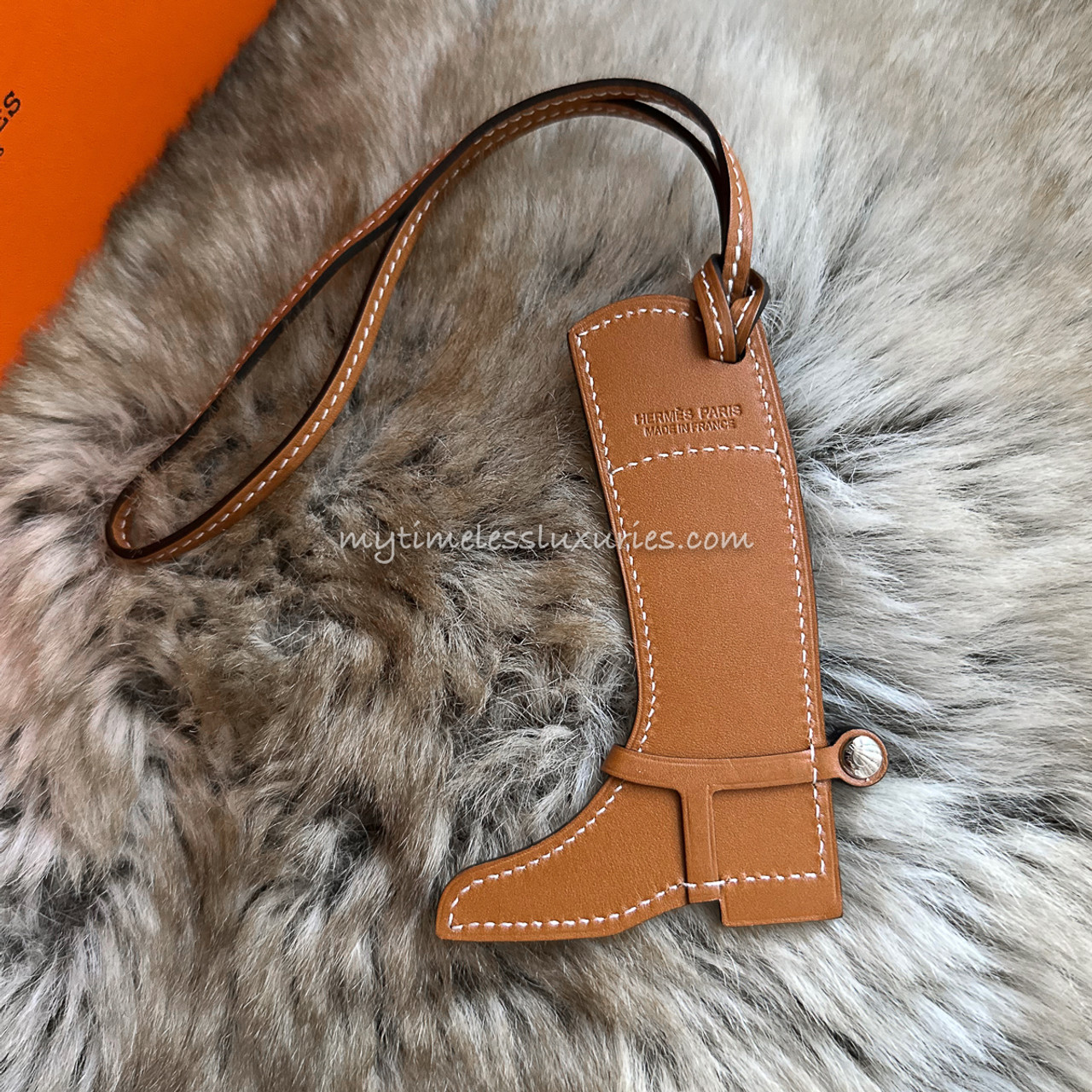 (HERMES)Paddock Boot charm HERMES Paddock Boot Charm Craie/ Sable - Timeless Luxuries