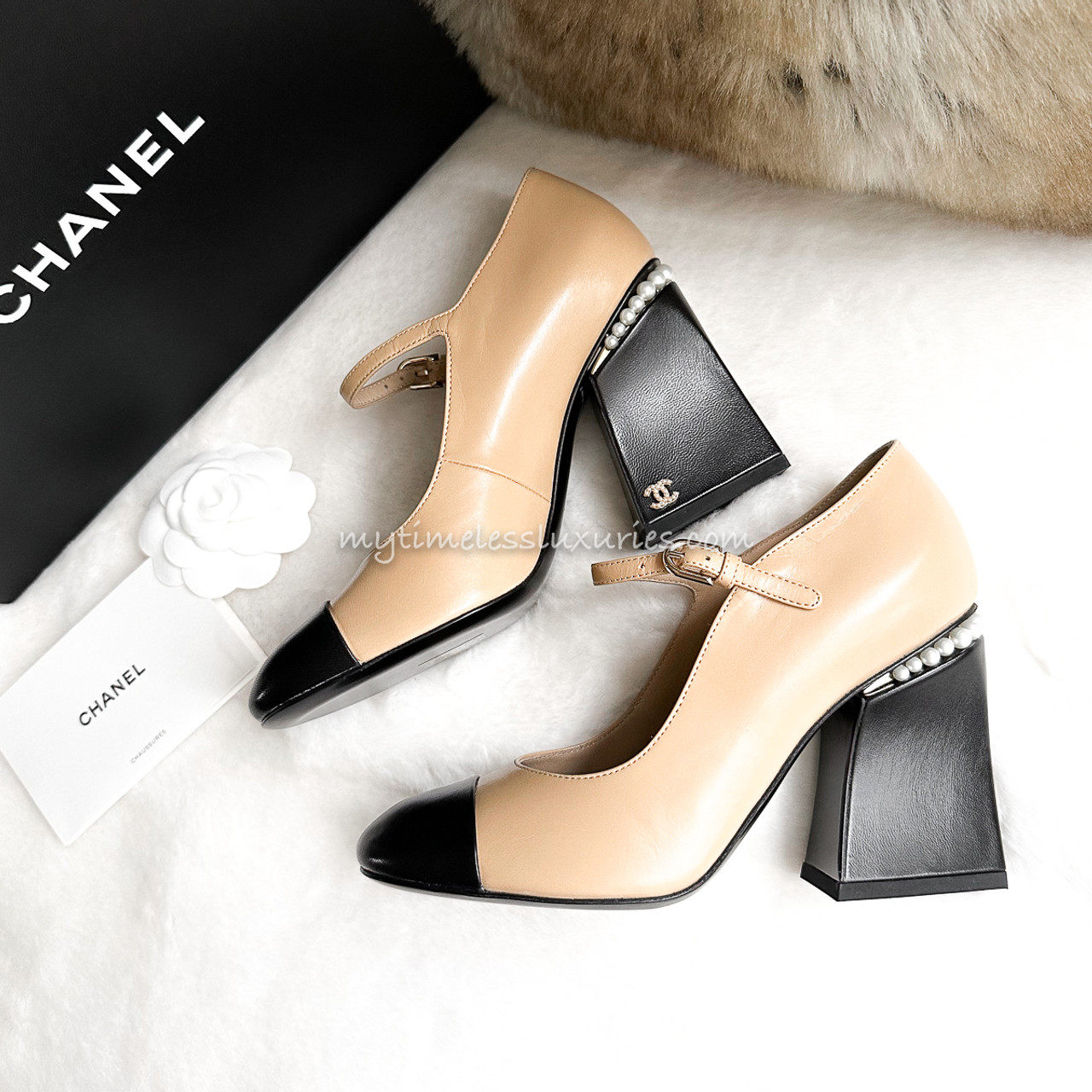 Chanel Beige/Black Leather Pearl Embellished Mules Size 37 at