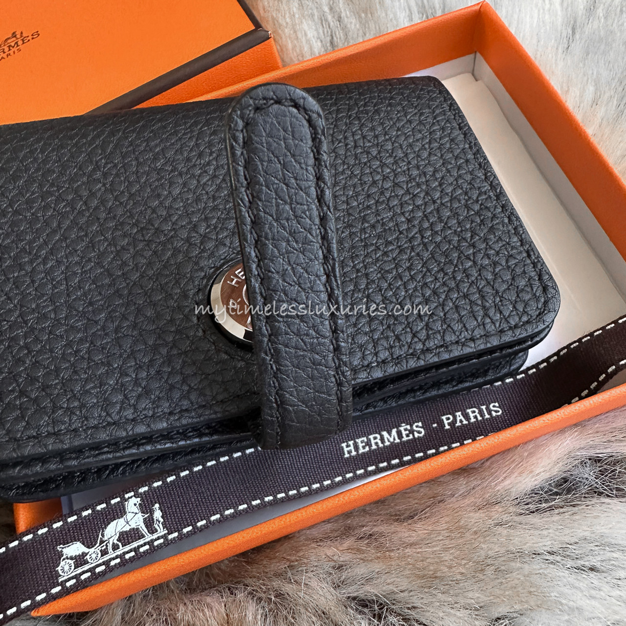 HERMES Dogon Card Holder Noir PHW - Timeless Luxuries