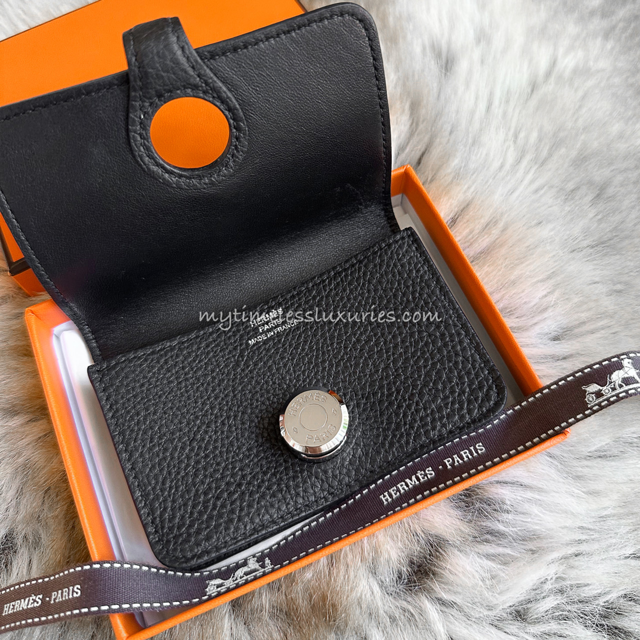 HERMES Dogon Card Holder Noir PHW - Timeless Luxuries