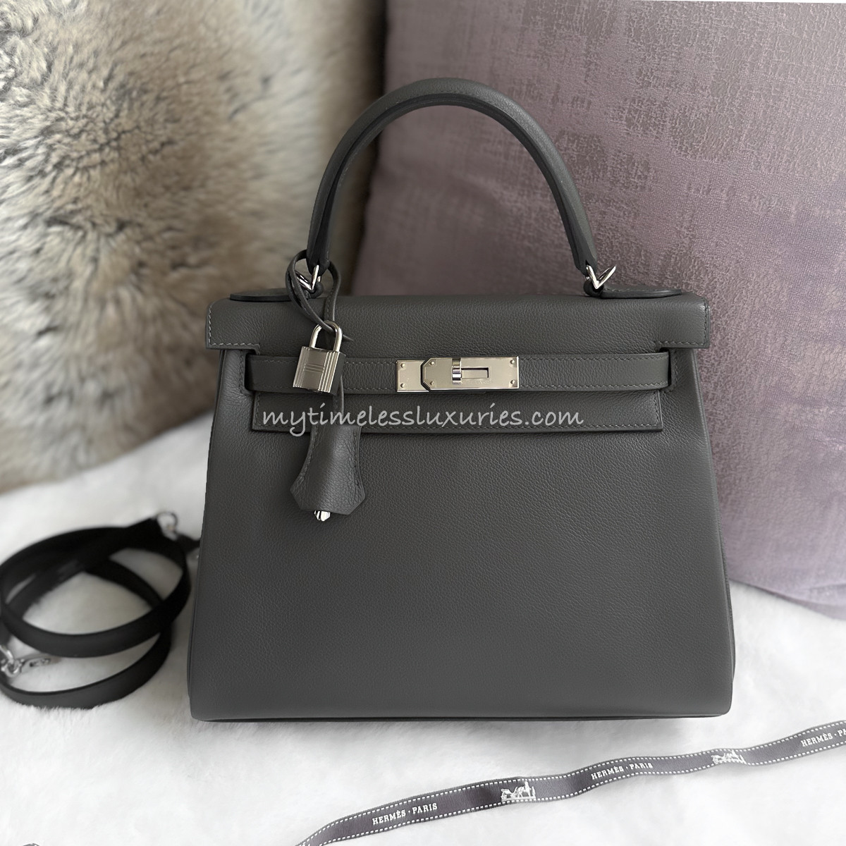 HERMES Kelly 28 Vert de Gris Evercolor PHW - Timeless Luxuries