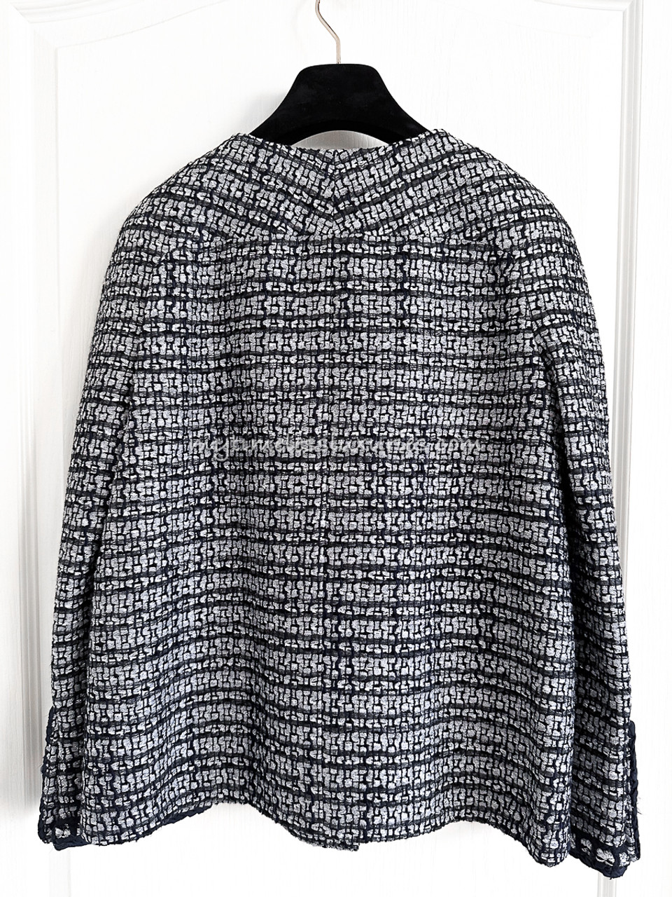 CHANEL★素敵！19P NAVY ECRU BLACK TWEED SHORT SLEEVE JACKET NWT $5250 CHANEL 19P NAVY ECRU BLACK TWEED CC BUTTONS SHORT