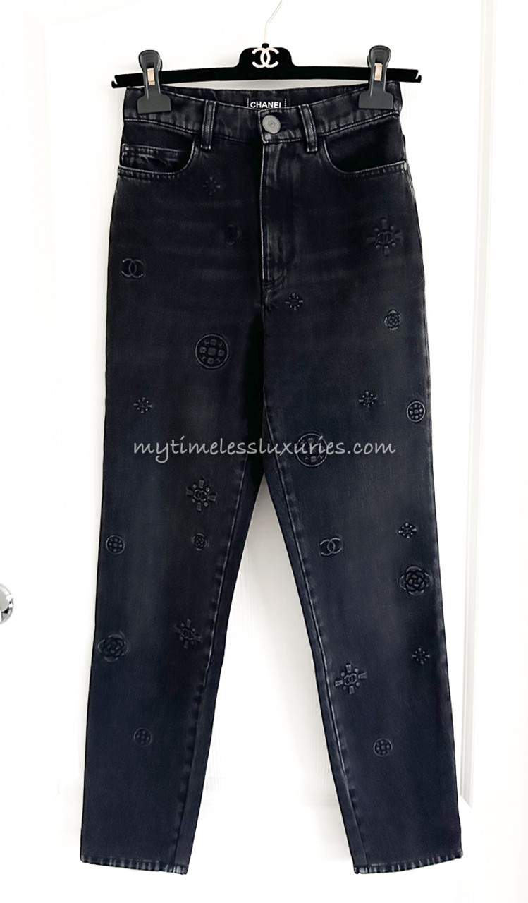 CHANEL 21P Logo Embossed High Waisted Jeans 34 Charcoal - Timeless Luxuries