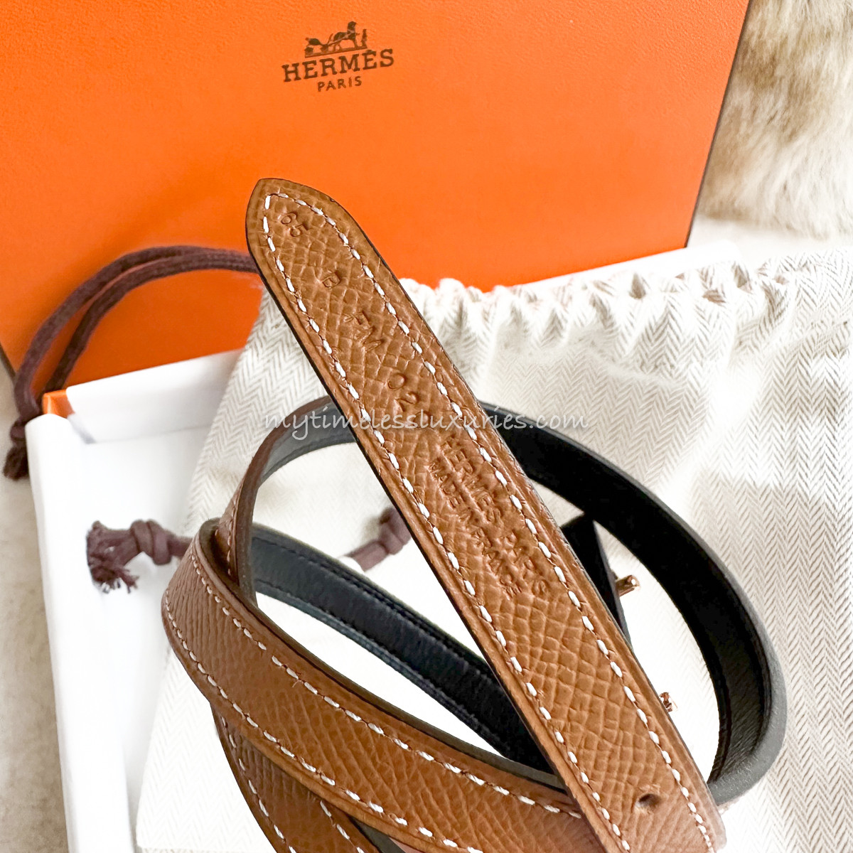 HERMES 2023 Gamma Reversible Belt Gold/ Noir RGHW 65 *New Timeless