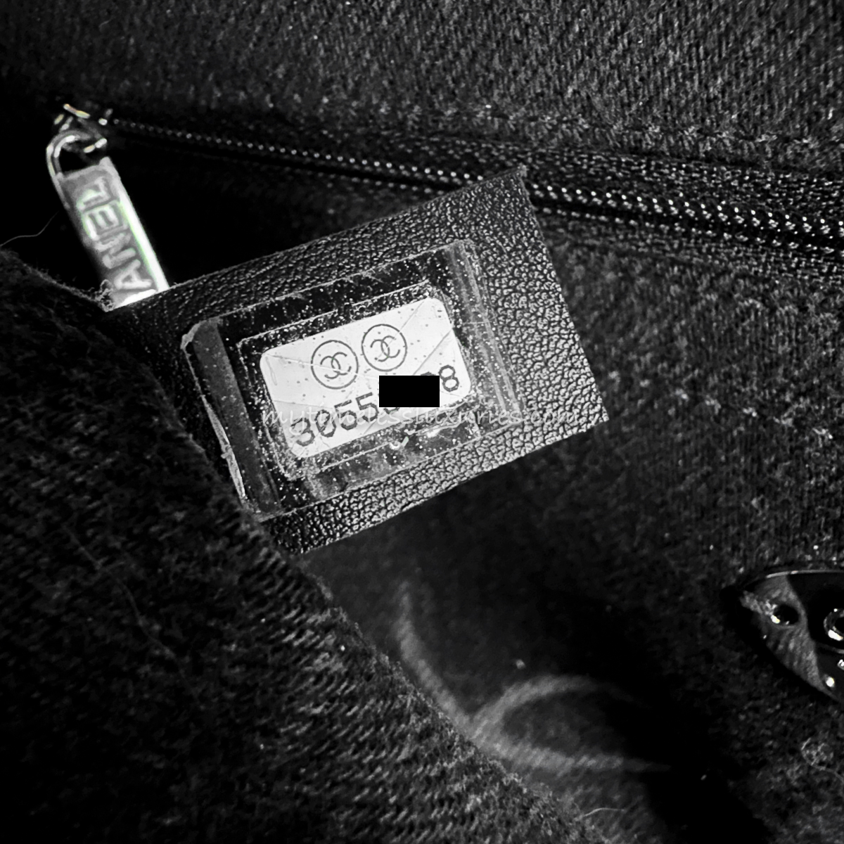CHANEL 20B CC Denim Medium Classic Single Flap - Timeless Luxuries
