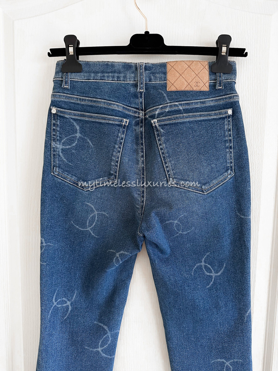 CHANEL JEANS ブルー36 CHANEL 20B CC Logo Jeans 36 Blue *New - Timeless Luxuries