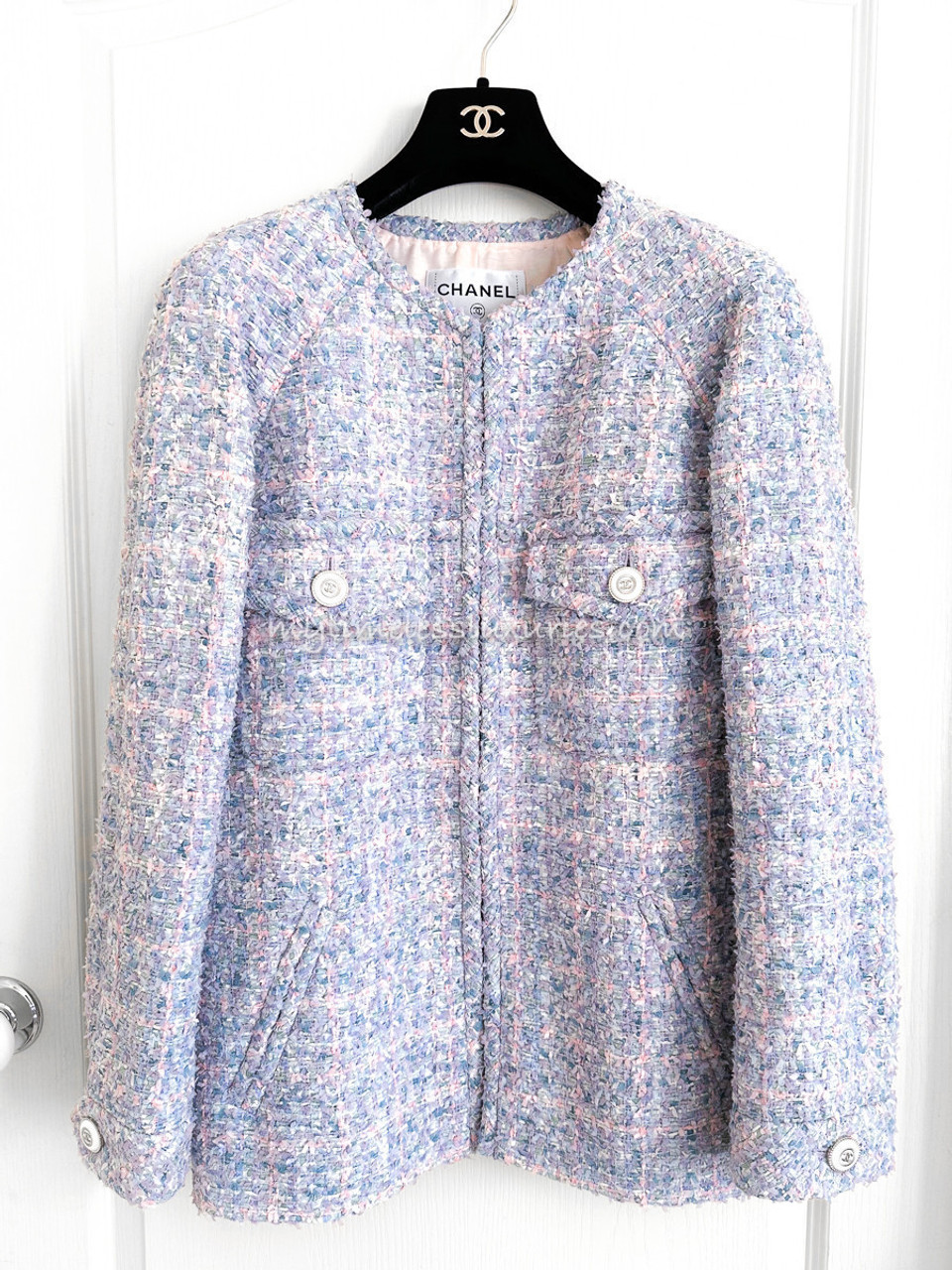 CHANEL 20C Runway Lavender Tweed Jacket 40 - Timeless Luxuries