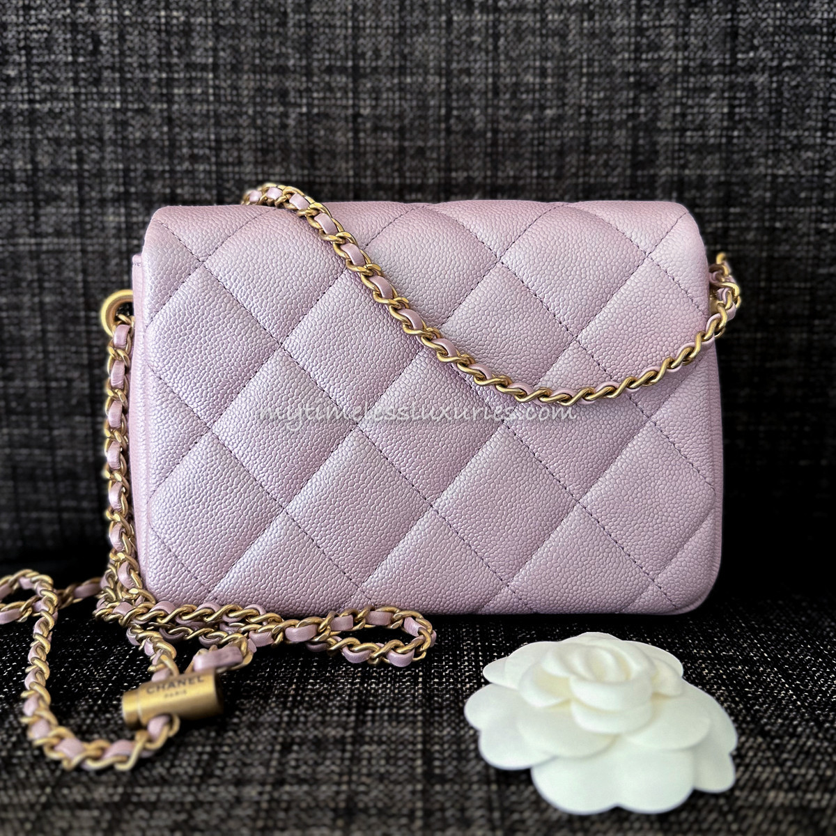 CHANEL 21K My Perfect Mini Iridescent Pink Caviar *New - Timeless