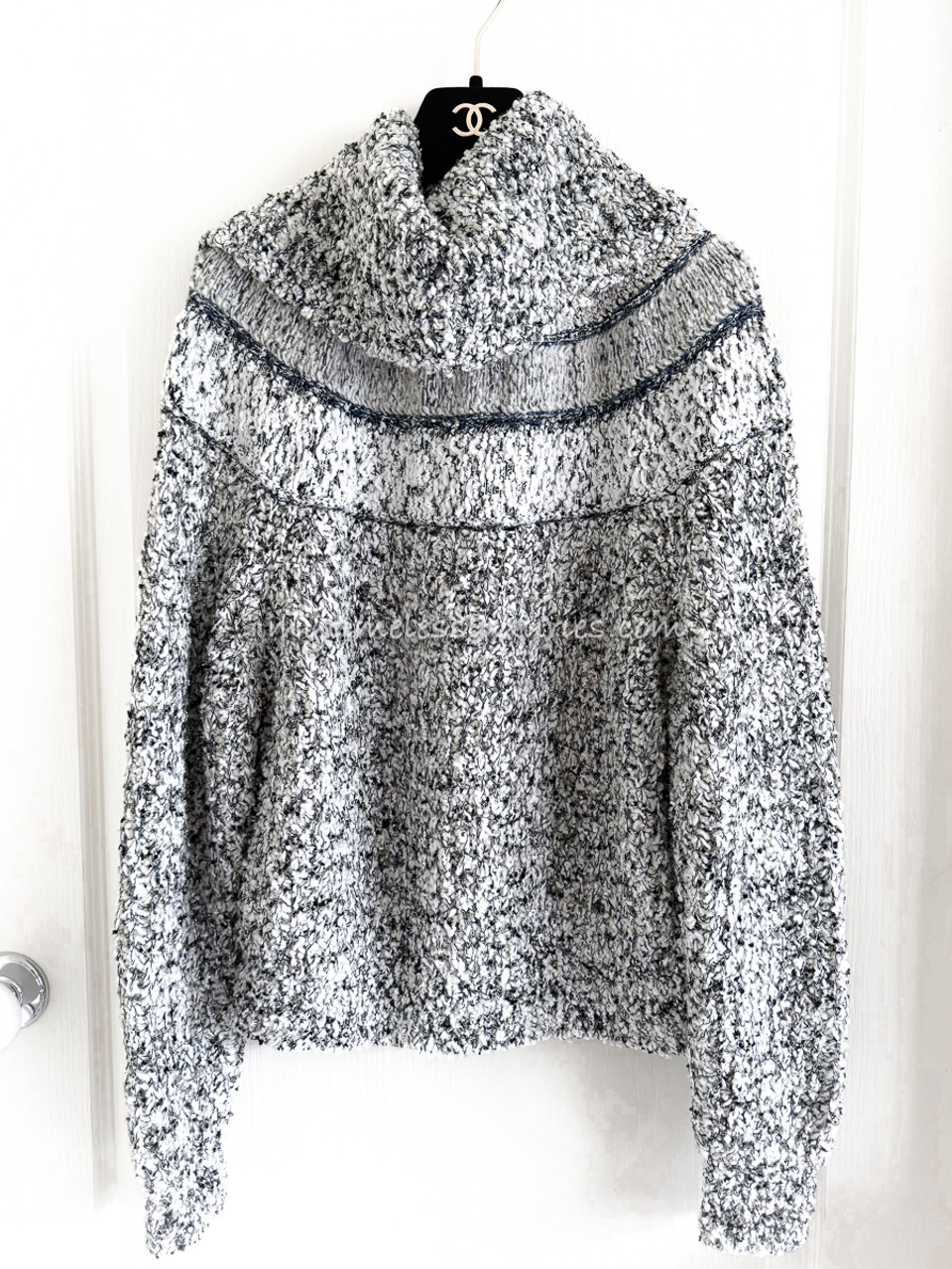 Chanel Knit sweater(Gray)