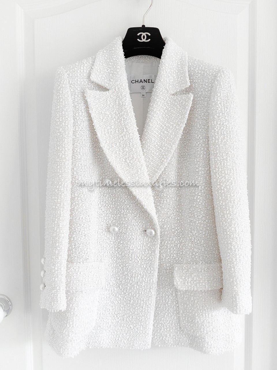 CHANEL 19C Ecru Fantasy Tweed Blazer Jacket Pearl Buttons 34
