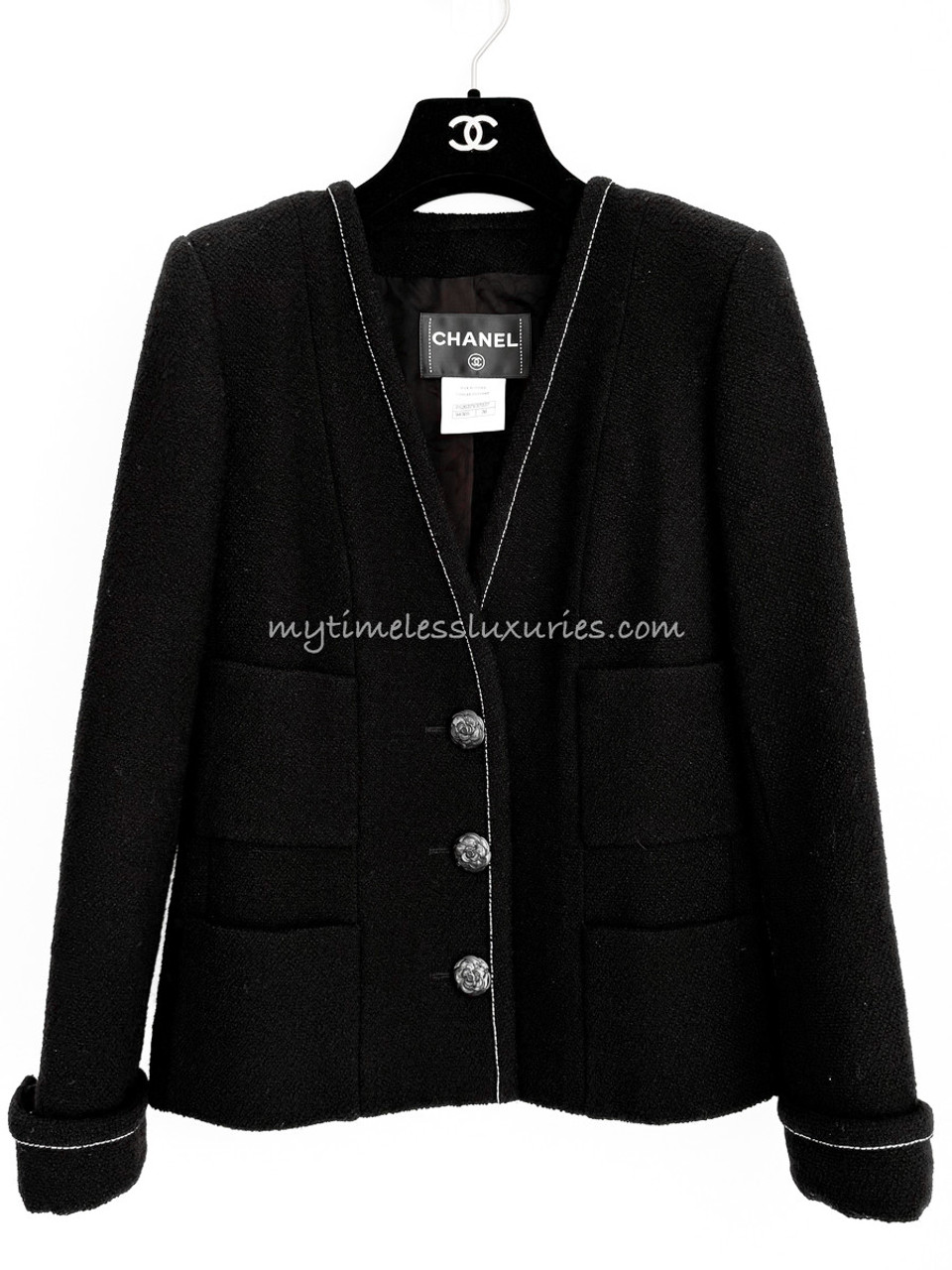 CHANEL 15K Little Black Jacket Camélia Buttons 36 - Timeless Luxuries