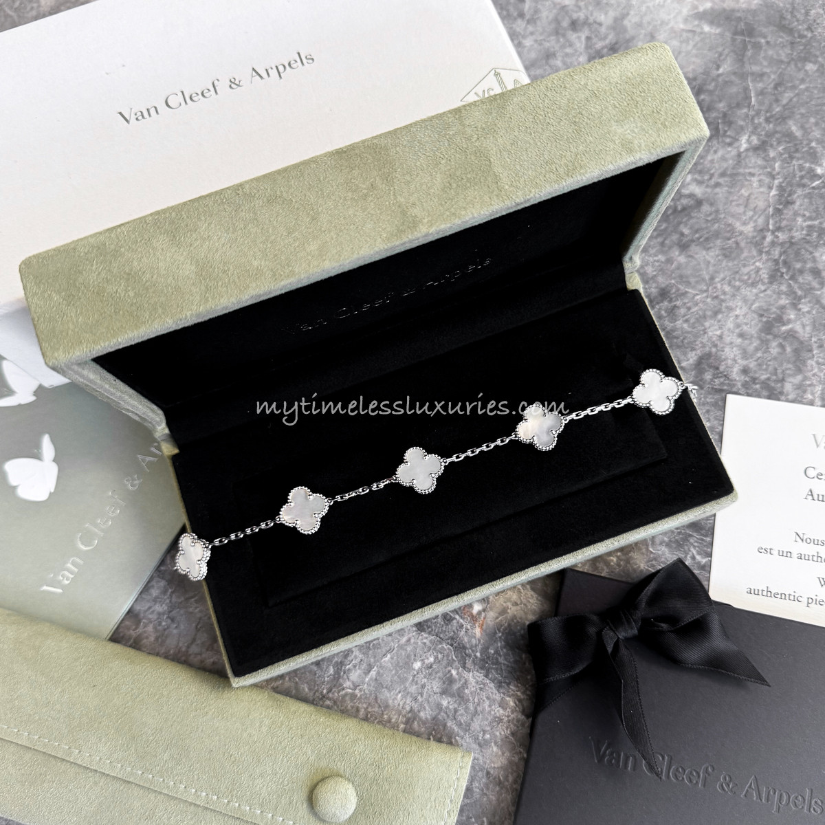VAN CLEEF & ARPELS Vintage Alhambra Bracelet White MOP WG