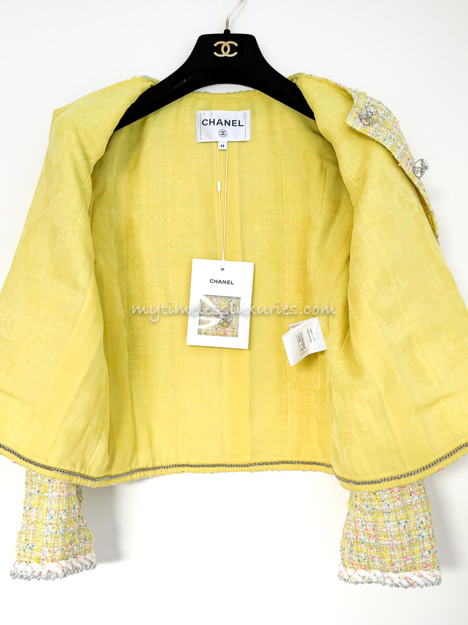 CHANEL 24C Runway Yellow Tweed Jacket 38 *New - Timeless