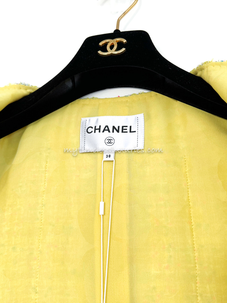 CHANEL 24C Runway Yellow Tweed Jacket 38 *New - Timeless