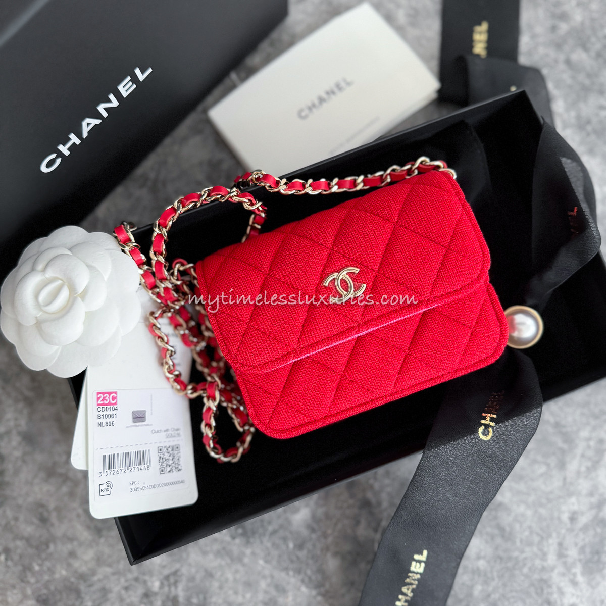 CHANEL 23C VIP Exclusive Clutch on Chain *New - Timeless Luxuries